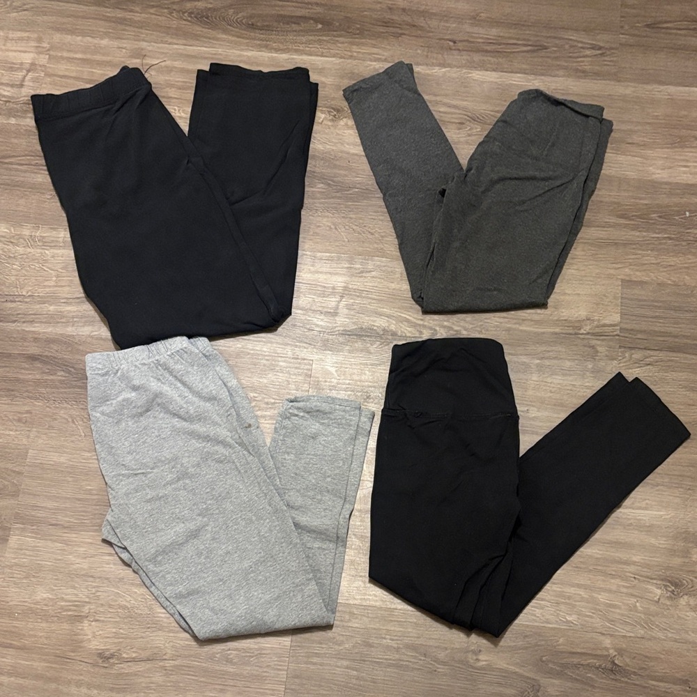 Set of Four Black and Gray Leggings